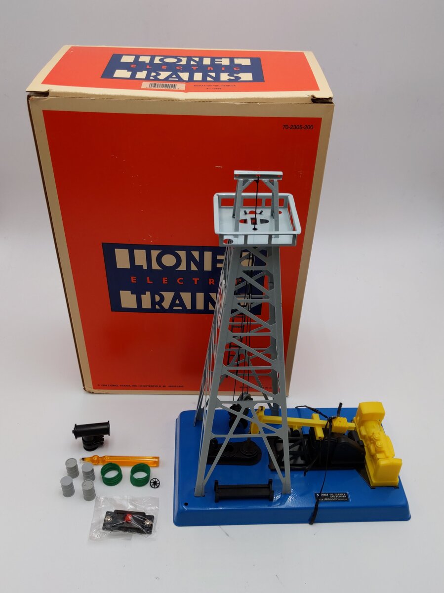 Lionel 6-12902 O Gauge Marathon Oil Derrick NIB