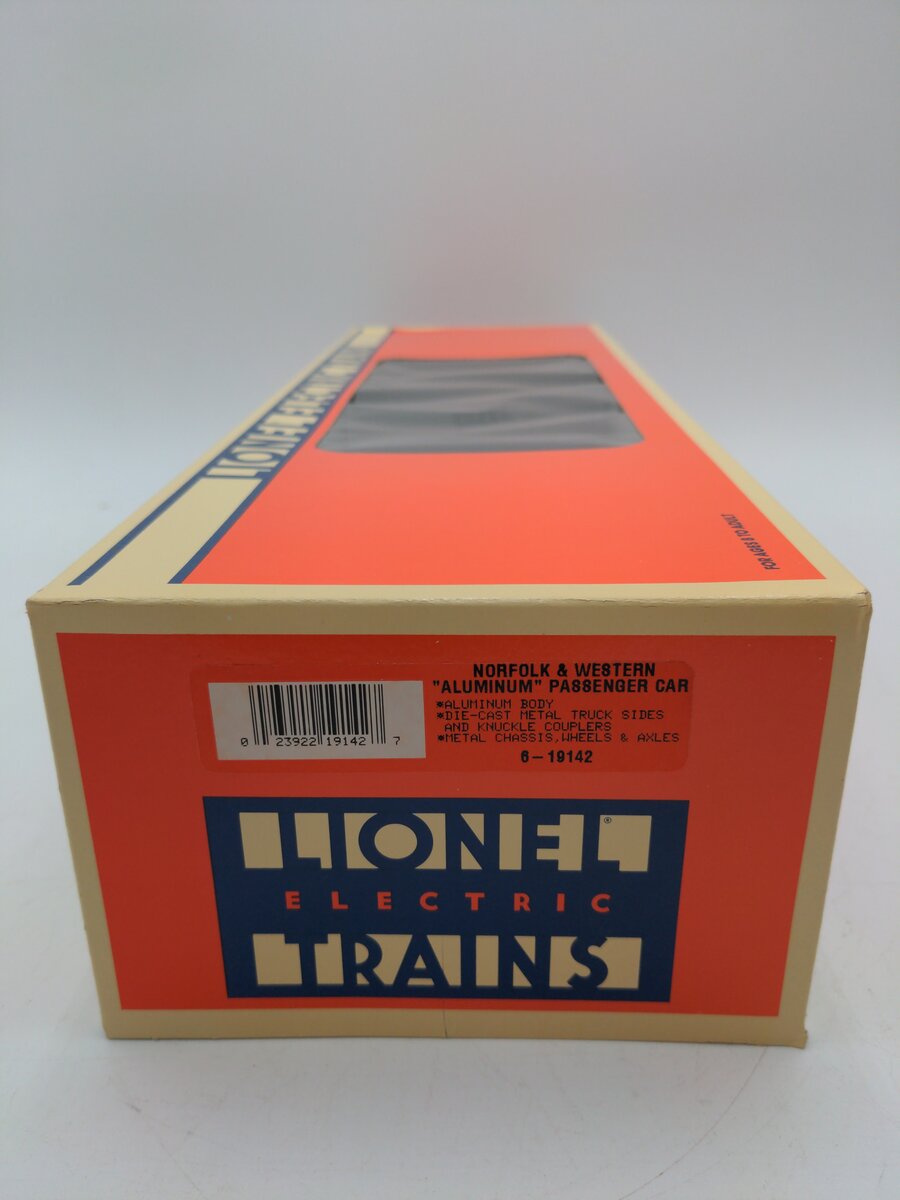 Lionel 6-19142 O Gauge Norfolk & Western Aluminum Passenger Car #538 EX/Box