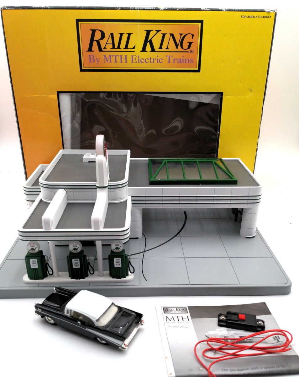 MTH 30-9101 O Gauge Sinclair Assembled Operating Gas Station EX/Box
