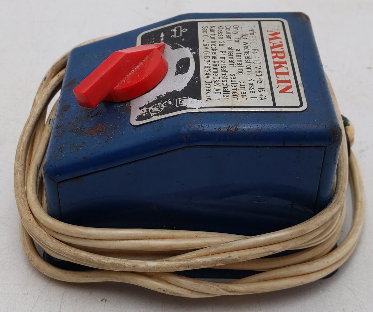 Marklin 6502 HO Scale 110 Volt Transformer VG/Box