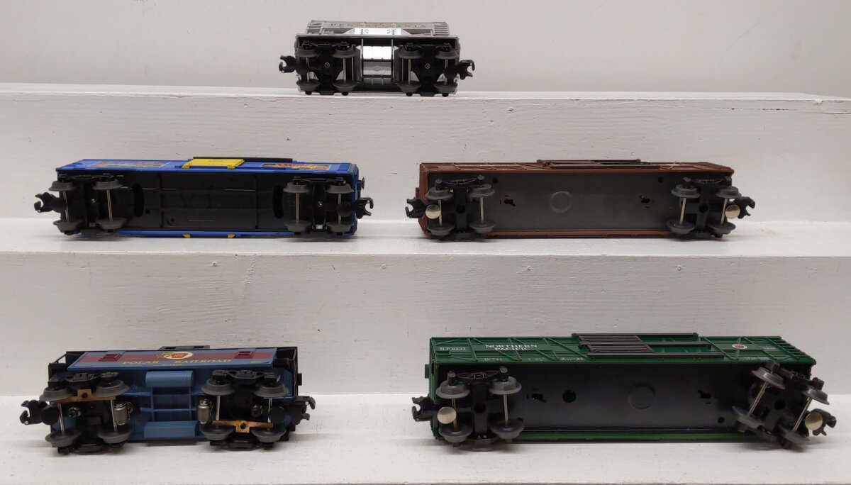 Lionel & Other Assorted Freight Cars [5] EX