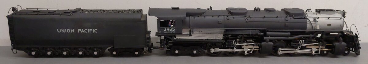Lobaugh O Brass UP 4-6-6-4 Challenger Steam Engine & Tender #3985 (2-Rail) - CP