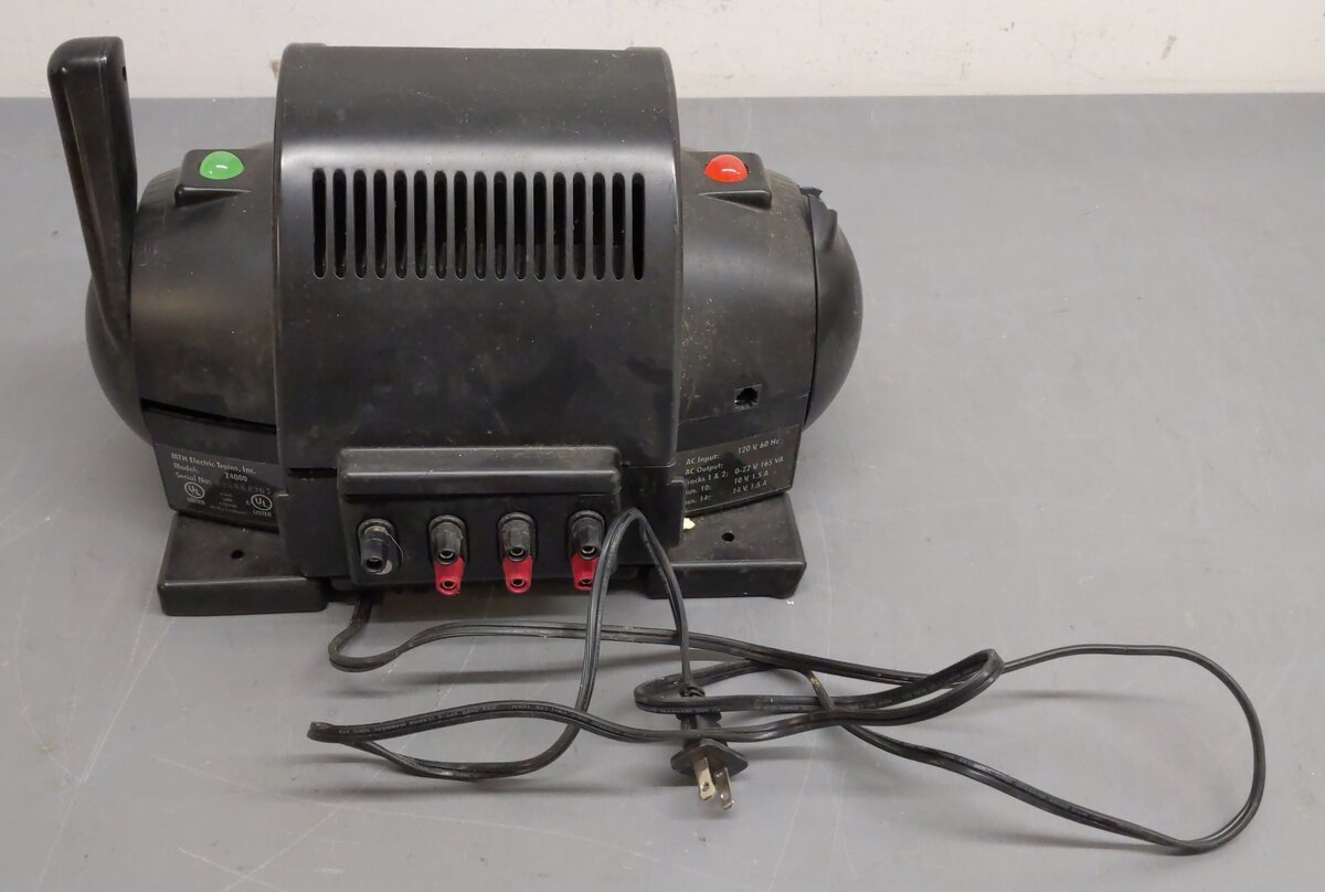MTH Z-4000 400 Watt Advanced Digital Transformer for MTH ProtoSounds Locomotives