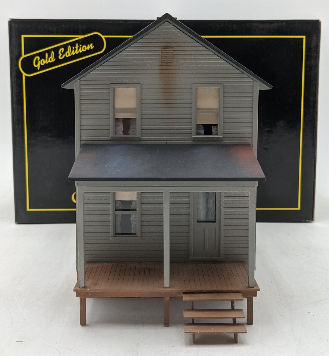 Weaver G1960 O Gauge Company Row House - Painted/Box