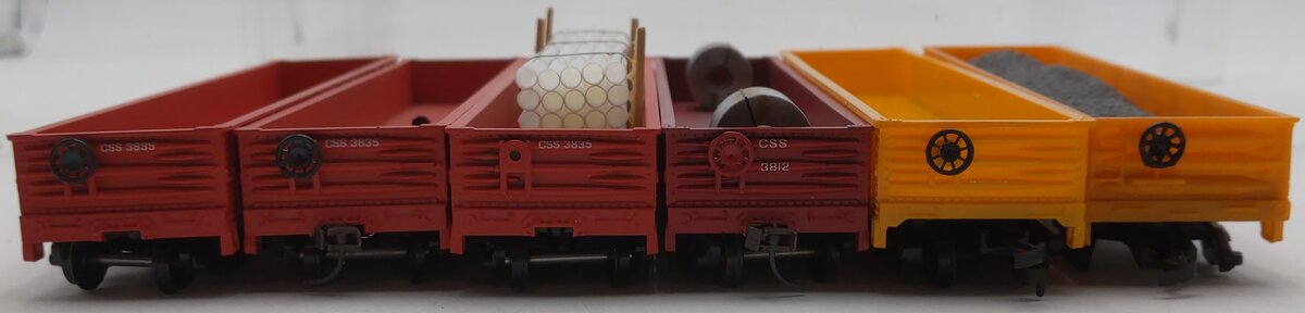 Assorted HO Scale Gondola Cars: 3835, 3812, 29500, Fire Fox [6] VG