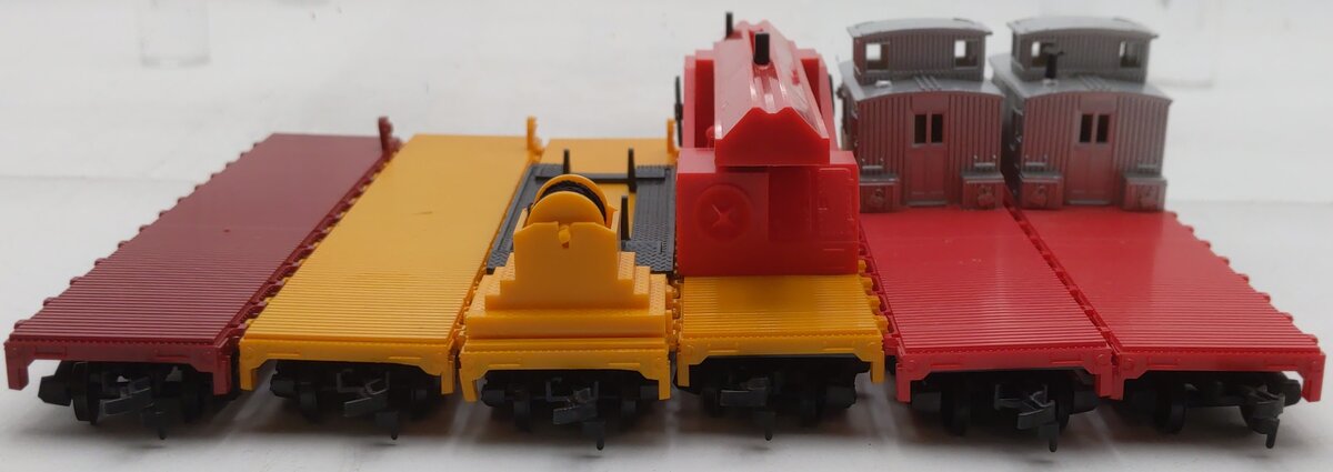 AHM Assorted HO Scale Flatcars: Fire Fox [6] EX