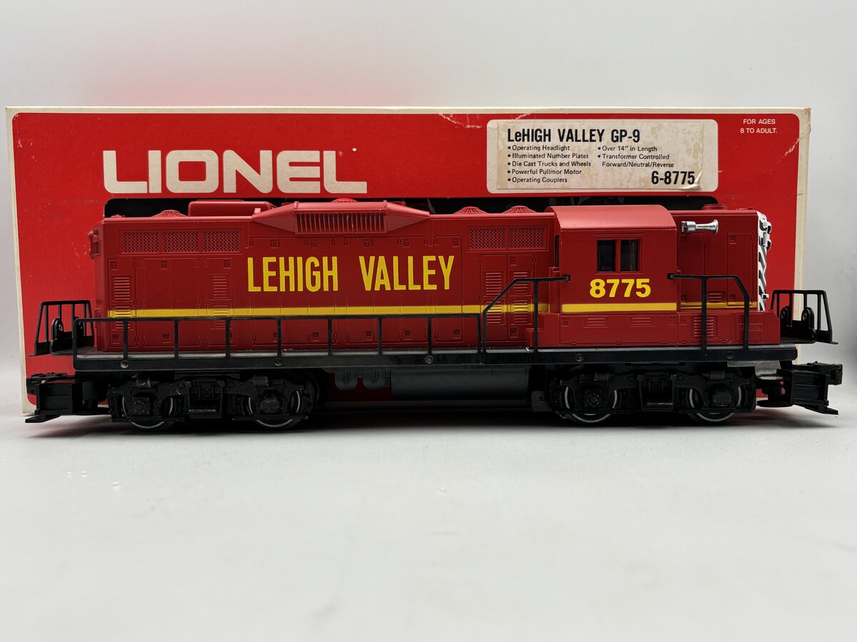 Lionel 6-8775 Lehigh Valley GP-9 Powered Diesel Locomotive EX/Box