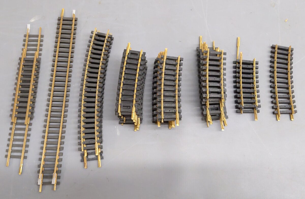 Atlas HO Code 100 Assorted Track Sections- Custom [44] VG