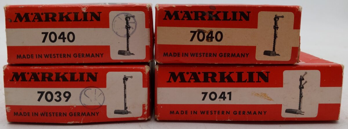 Marklin HO Scale Assorted Railroad Signals: 7041, 7040, 7039 [4]/Box