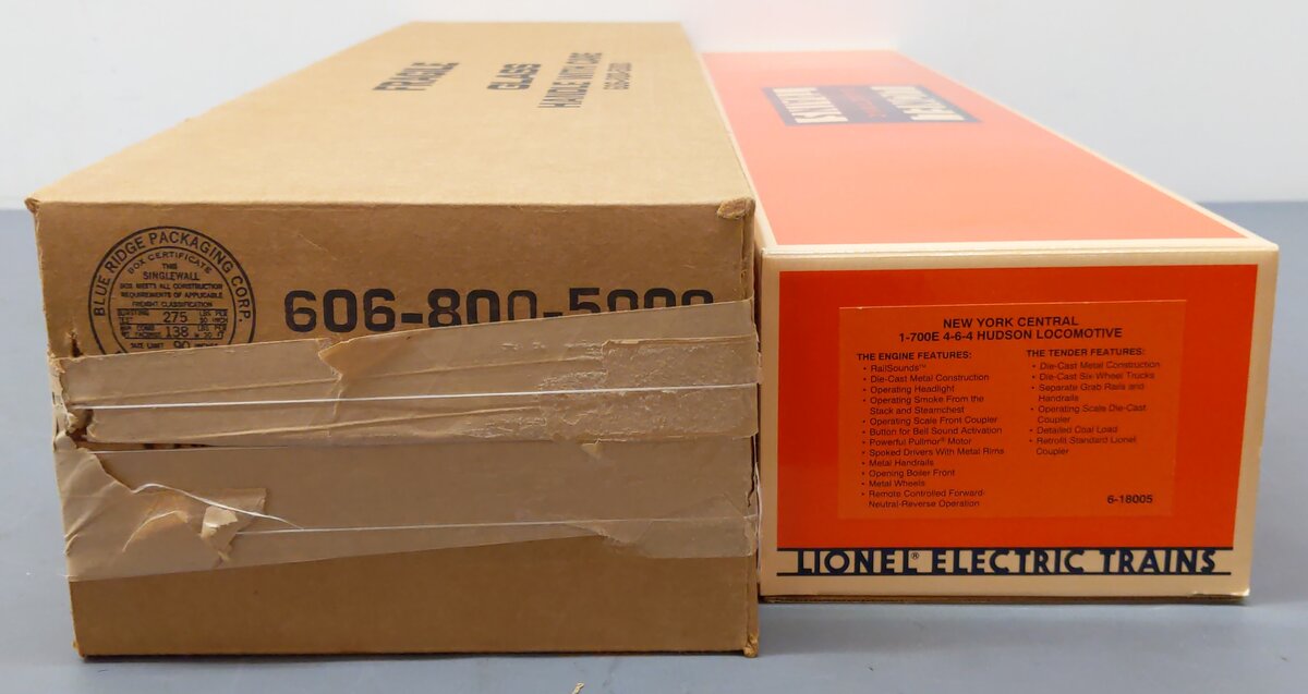 Lionel 6-18005 O NYC 4-6-4 700E Hudson Steam & Tender #5340 w/ Display Case EX/Box
