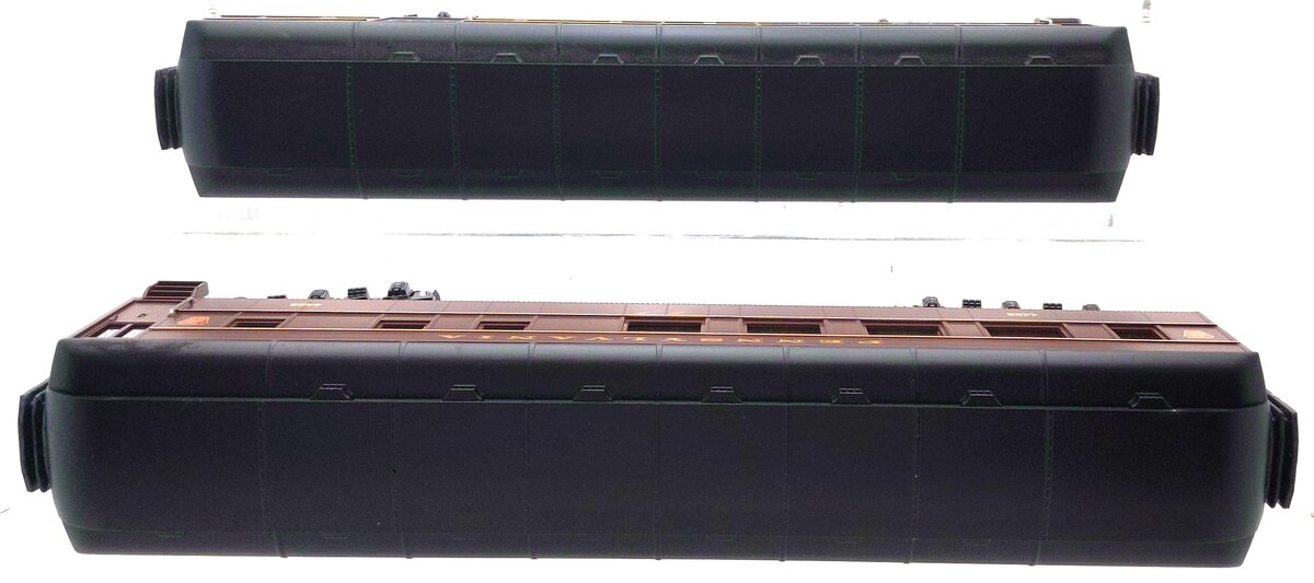 MTH 30-6251 O Pennsylvania RailKing O-27 Madison Combo/Diner Set (Set of 2) EX/Box