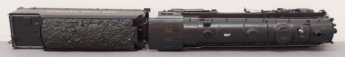 Lionel 6-18005 O NYC 4-6-4 700E Hudson Steam & Tender #5340 w/ Display Case EX/Box