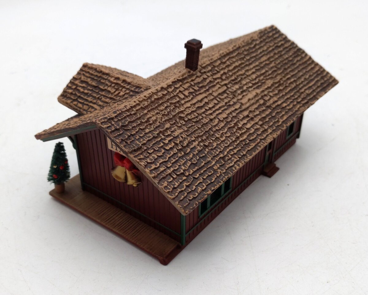 Hallmark 9452 The Hays Train Station from The Sarah Plain and Tall Collection LN/Box