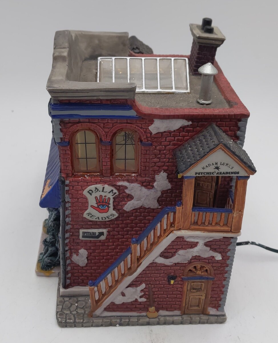 Lemax 05468A 2002 Spooky Town Dragon's Breath Costume Shop VG/Box