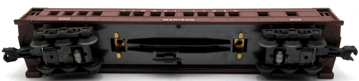 Lionel 6-19016 O Gauge Lionel Lines Madison Passenger Car #9016 LN/Box