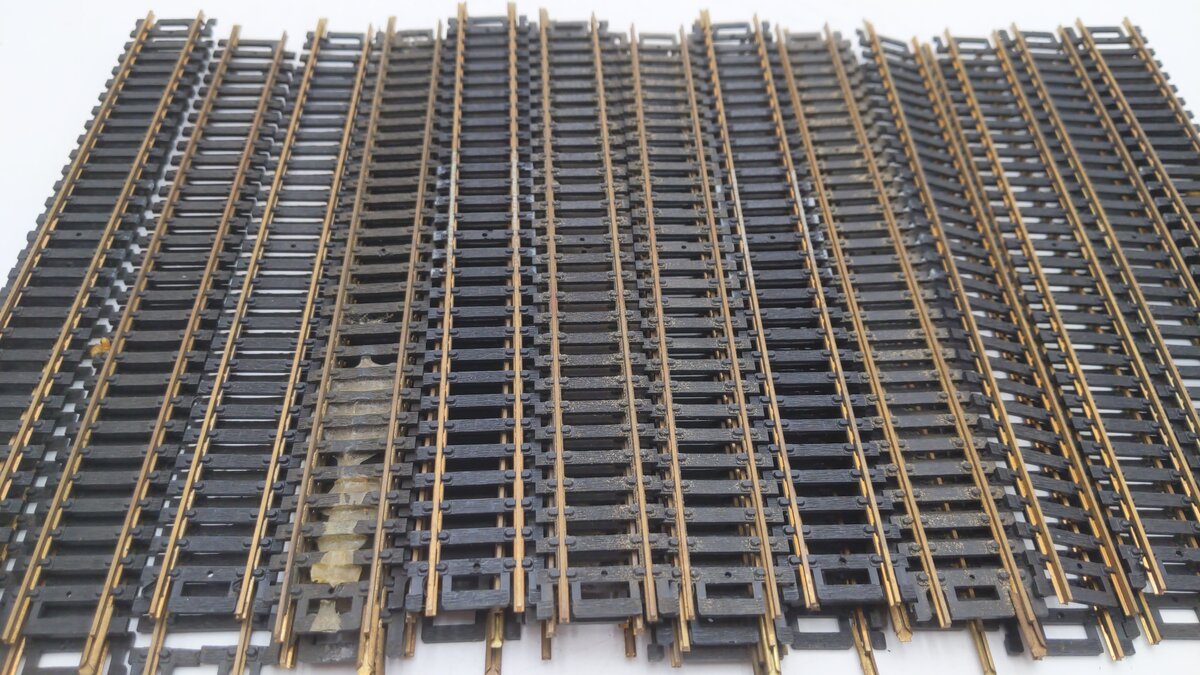 Atlas 0821 HO Code 100 Brass 9