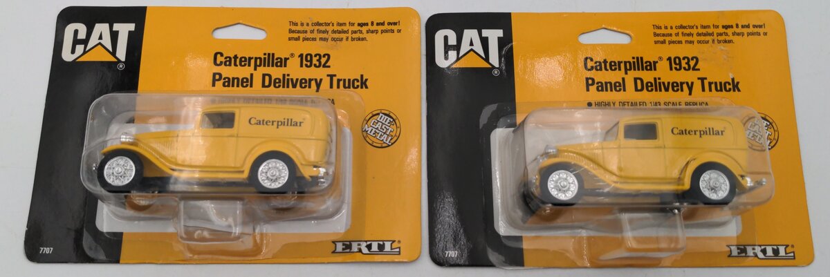 Ertl 7707 1:43 CAT Caterpillar (2) Panel Delivery Truck Highly Detail DieCast MT/Box