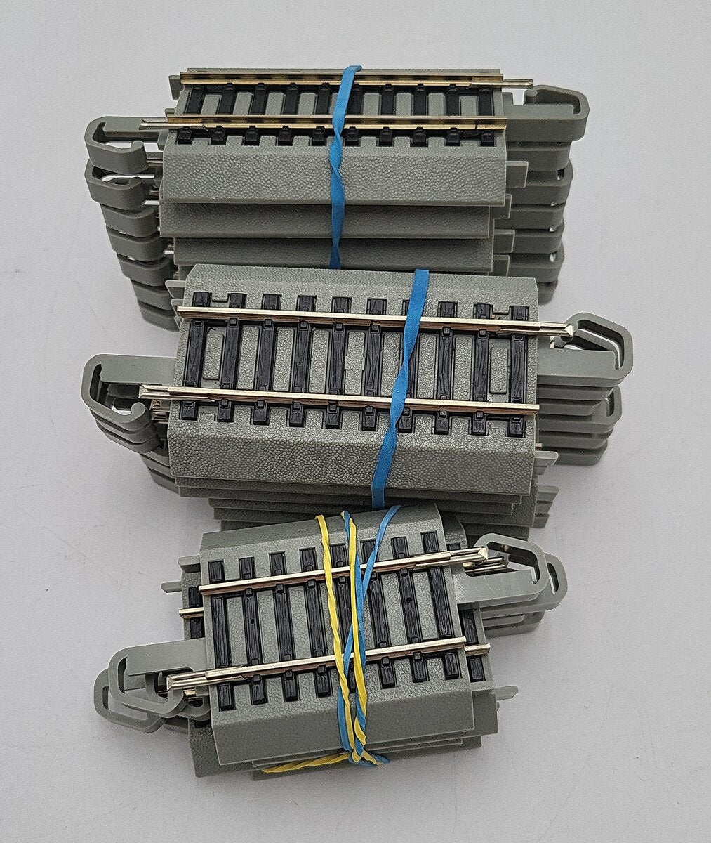 Bachmann HO Scale Straight Track Sections [16] LN