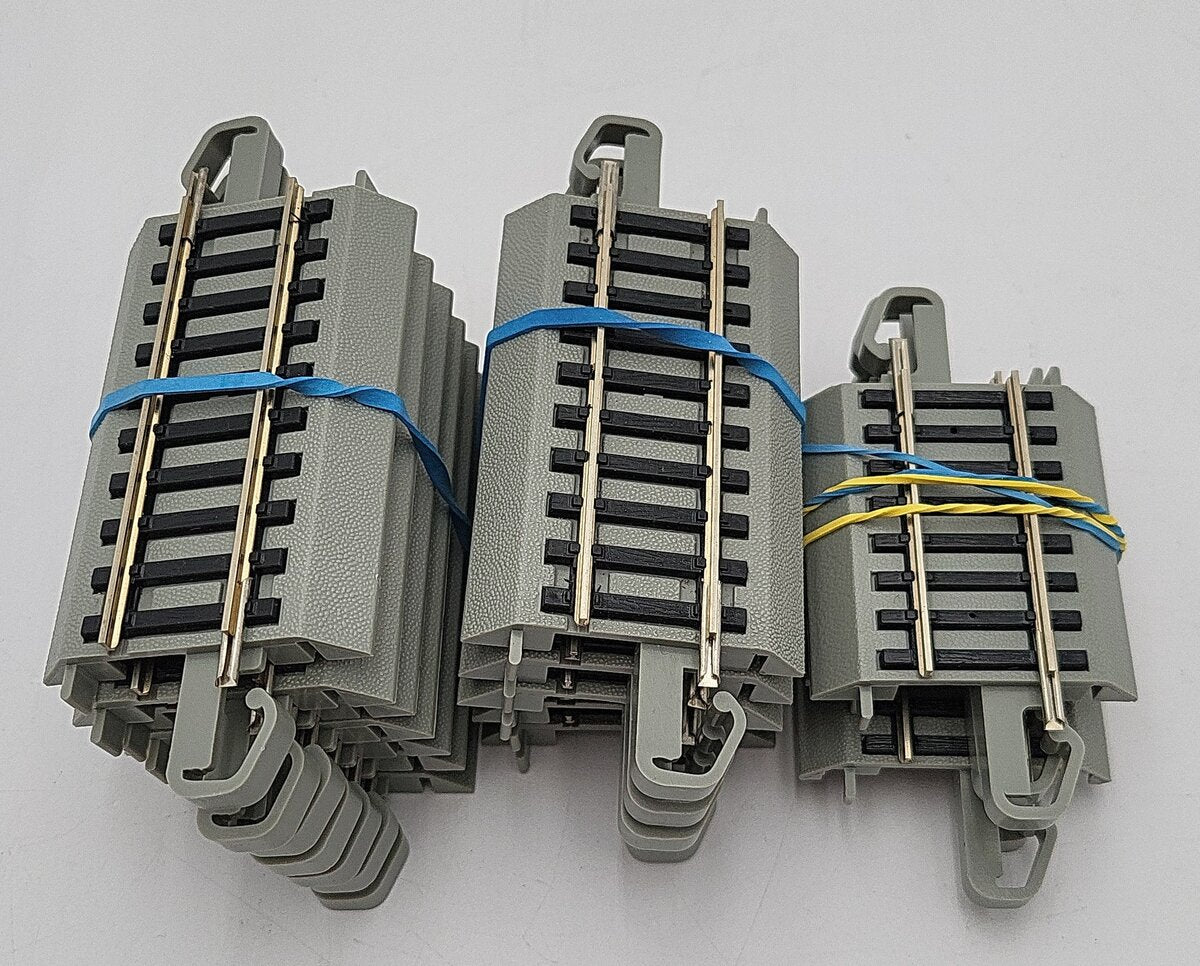 Bachmann HO Scale Straight Track Sections [16] LN