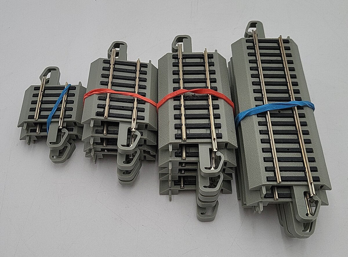 Bachmann HO Scale Straight Track Sections [18] LN