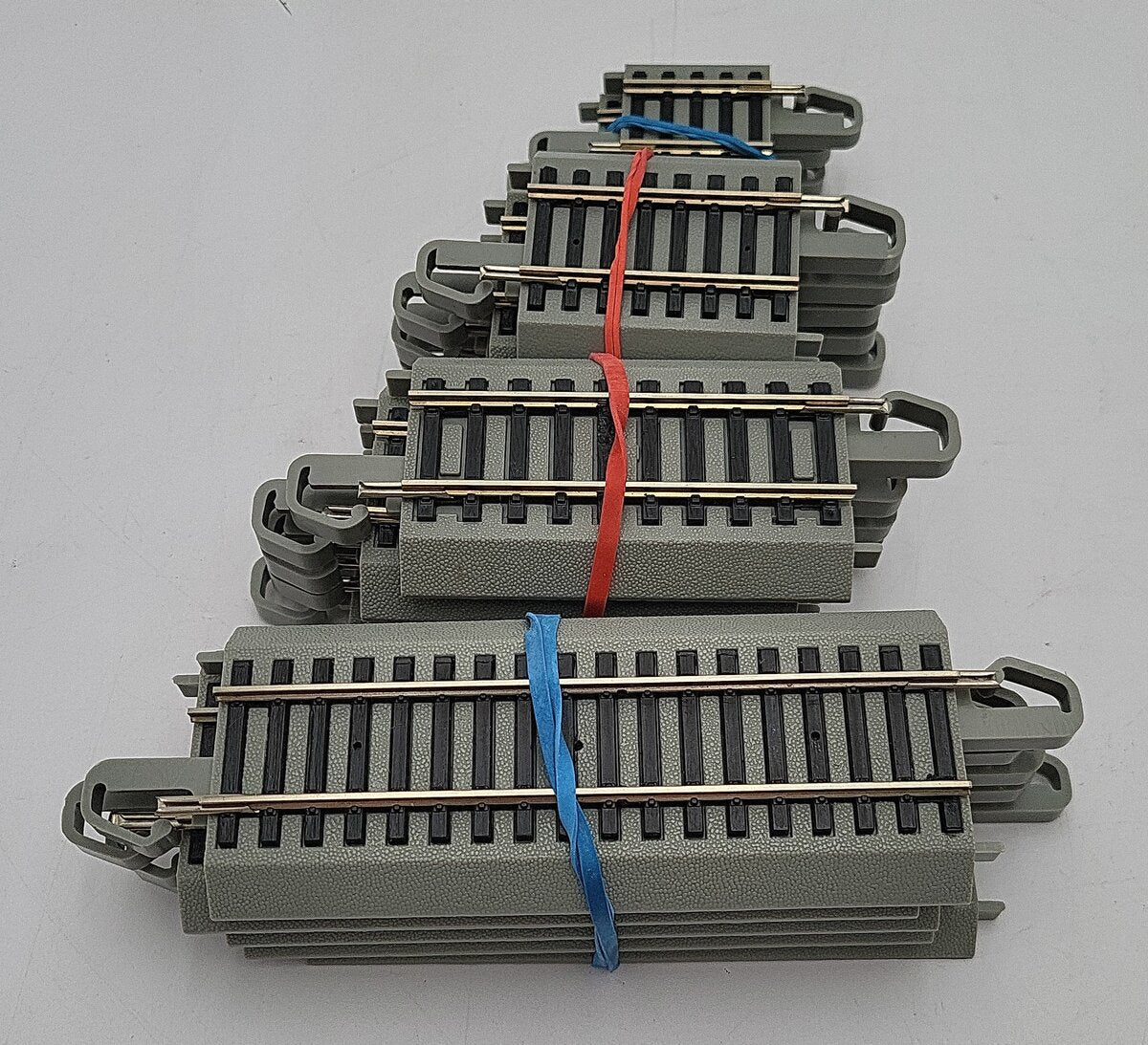 Bachmann HO Scale Straight Track Sections [18] LN