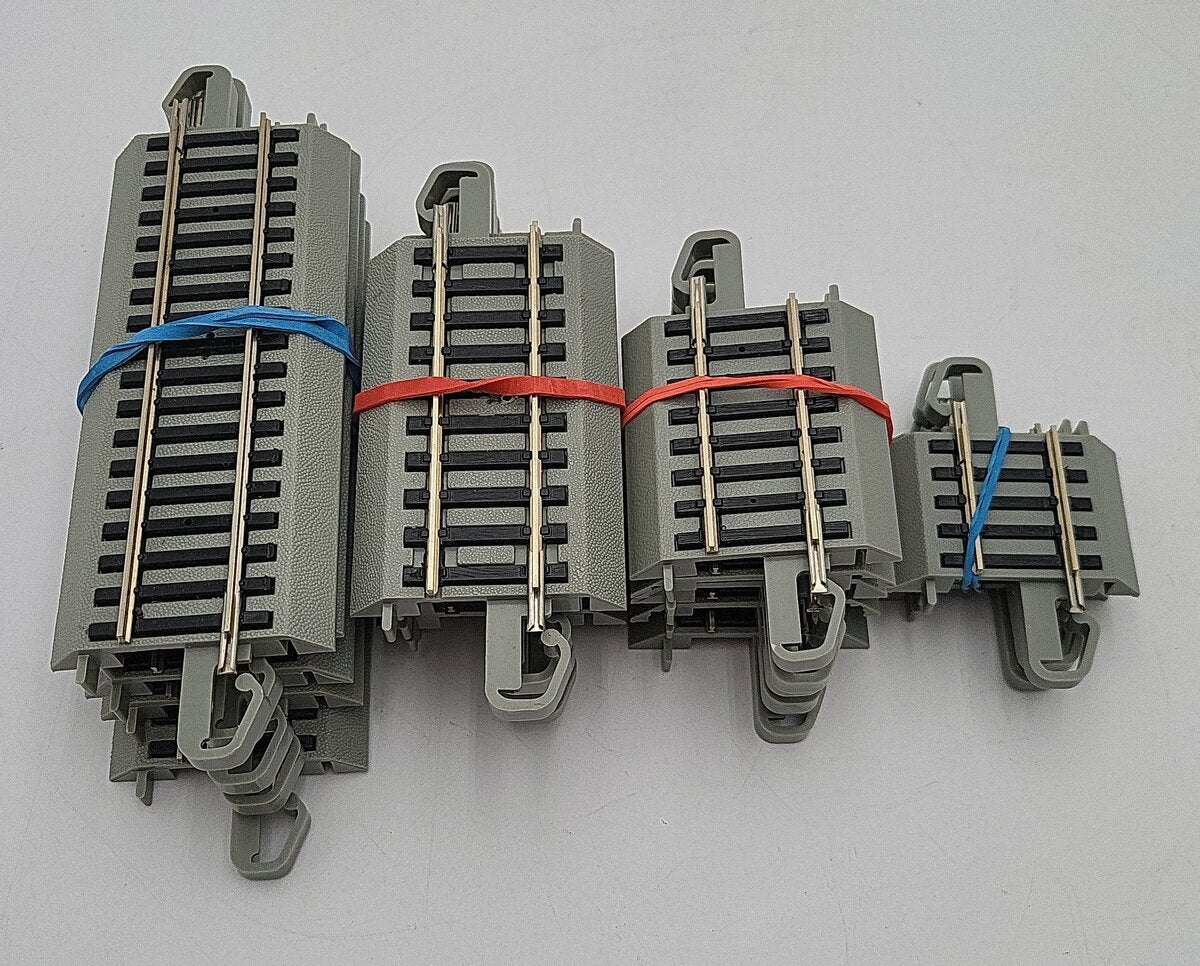 Bachmann HO Scale Straight Track Sections [18] LN