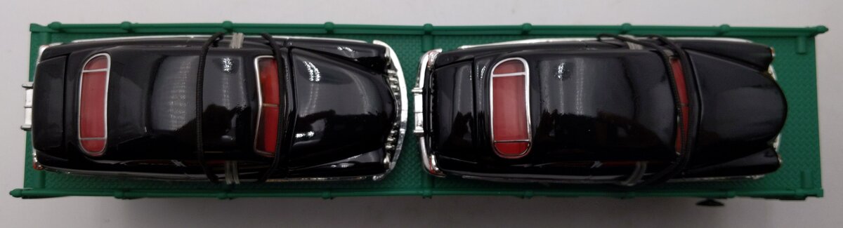 MTH 30-7682 O Gauge New York Central Auto Carrier #325 with 4 Ertl 1949 Mercurys EX/Box