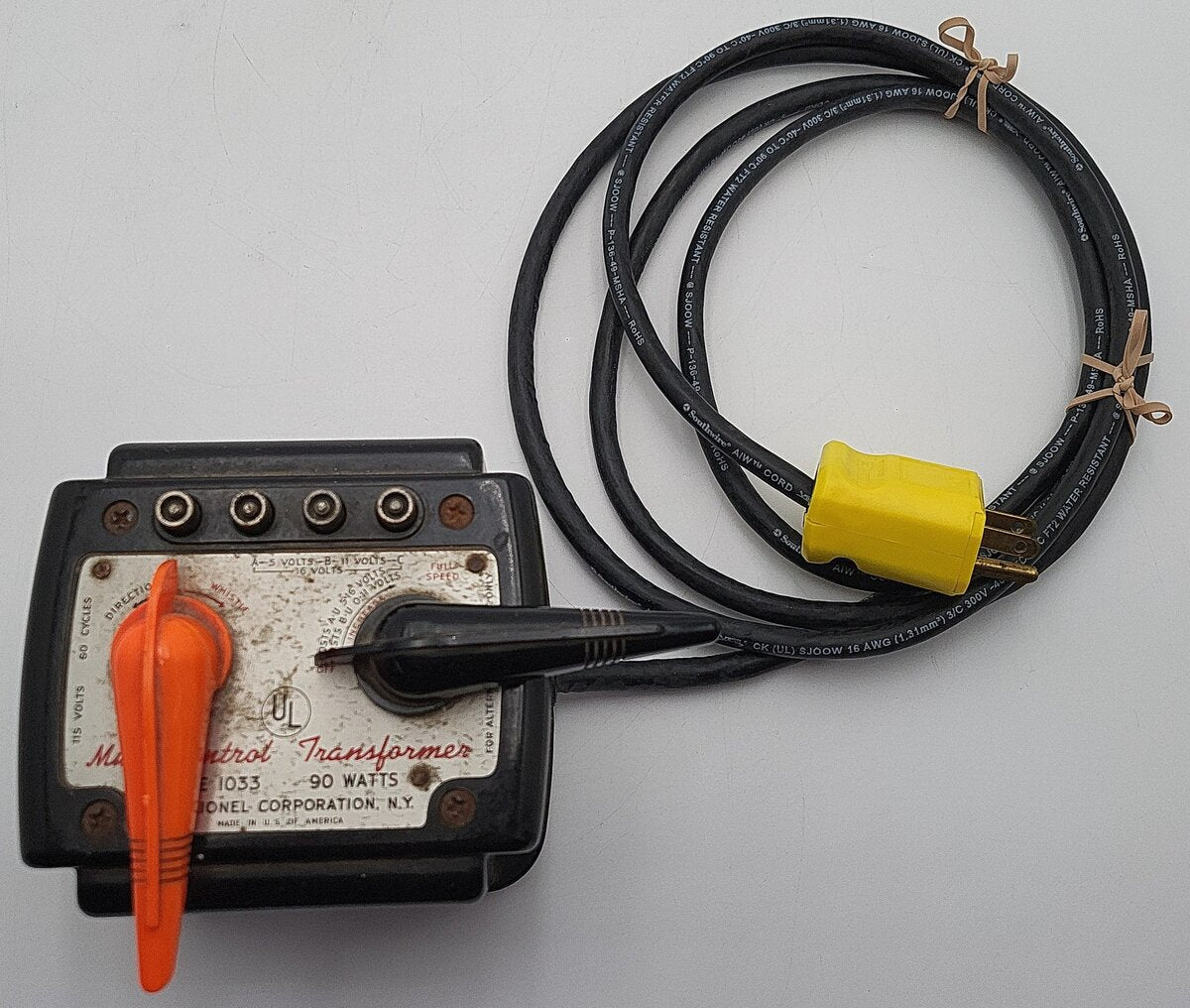 Lionel 1033 Vintage O 90 Watt Transformer w/ Whistle VG