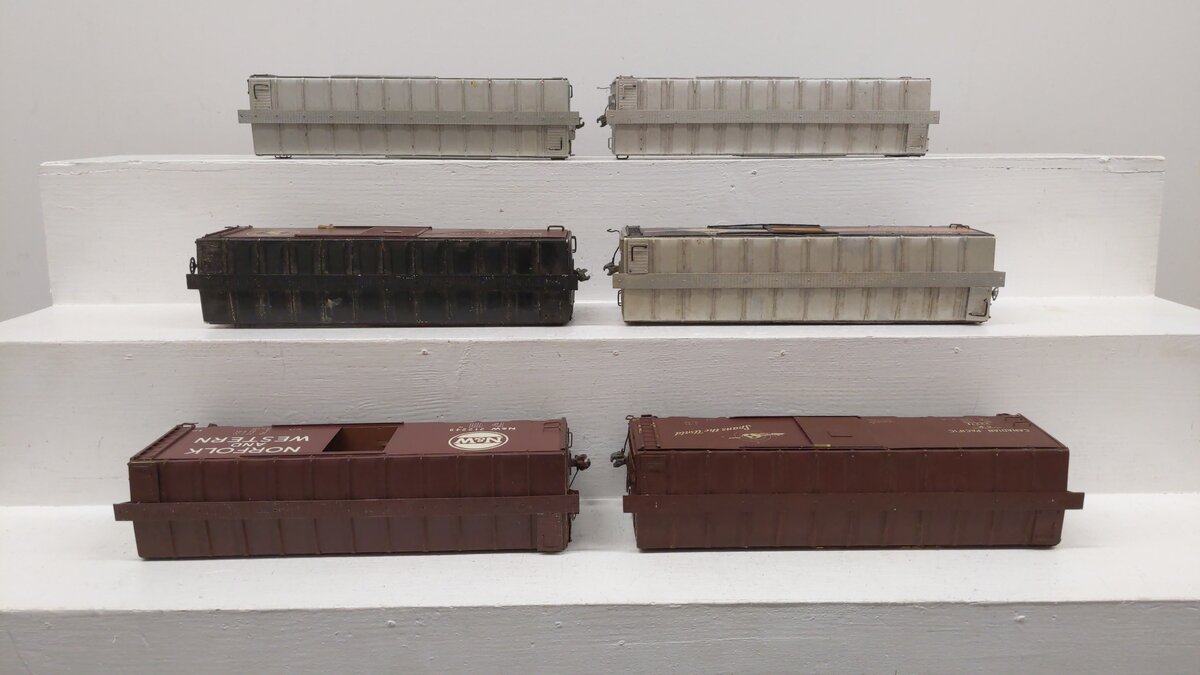Generic Assorted O Scale Boxcars (2-Rail) [6] VG