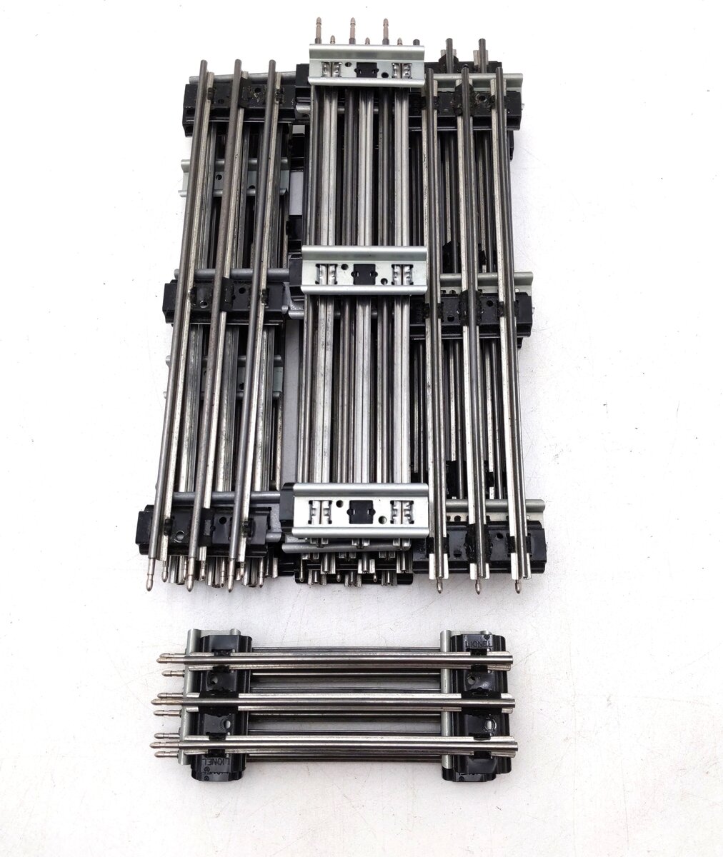 Lionel O Gauge Tubular Insulated Straight Track Sections: 6-12840, 6-65505 [19] VG