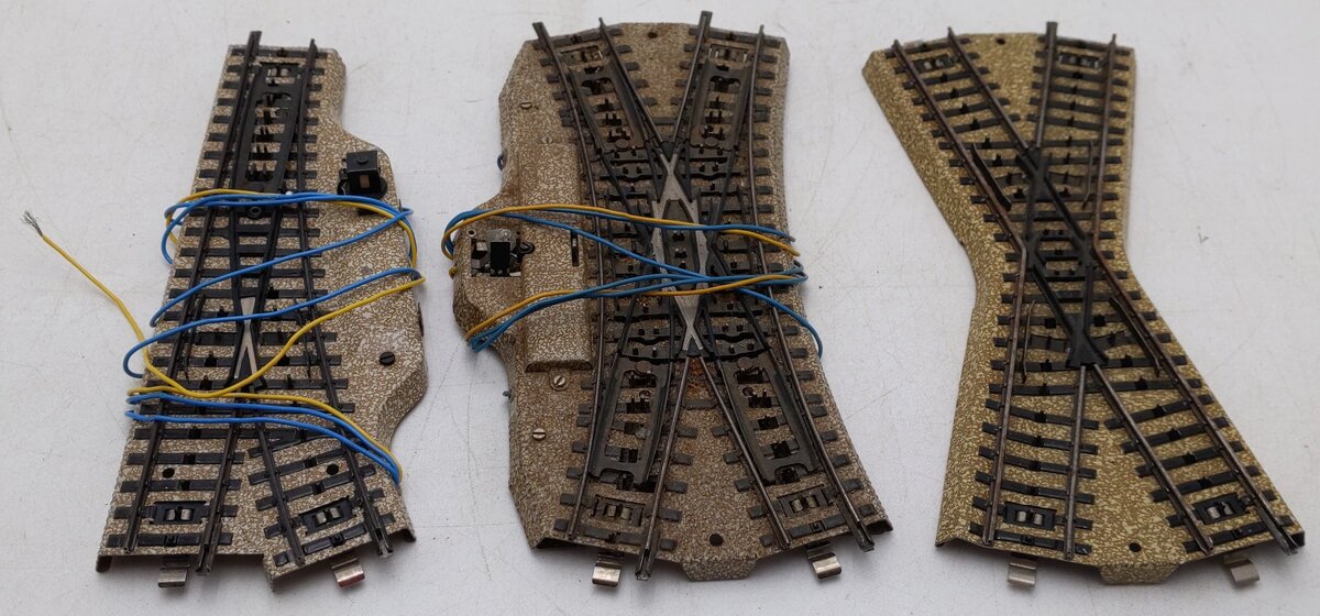 Marklin HO Scale Assorted M Turnabout Track Sections [3] VG