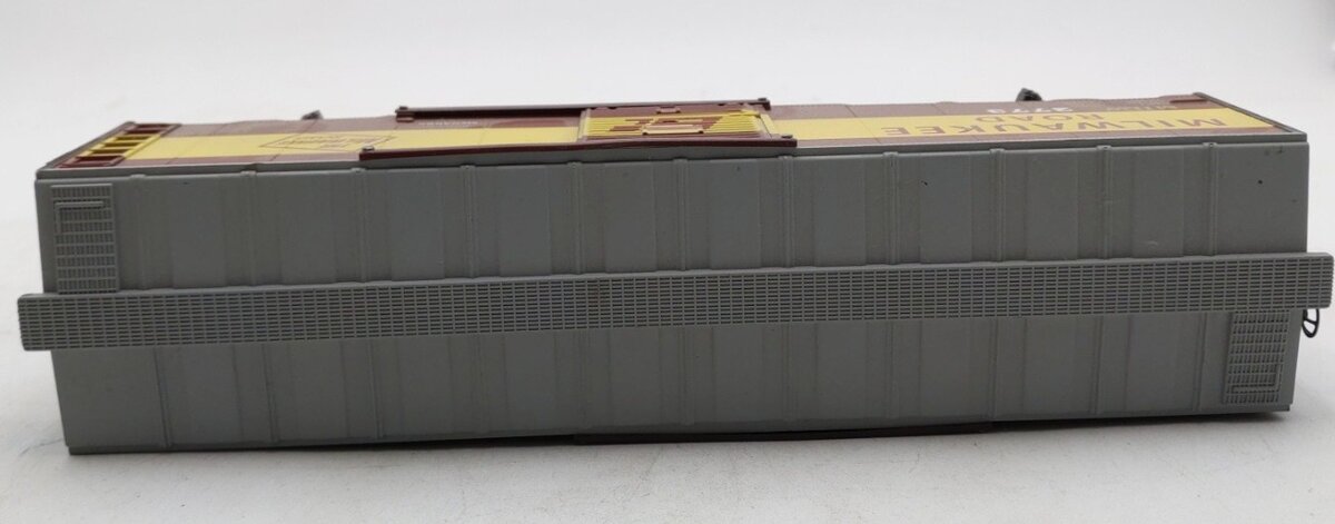 Menards O Gauge Milwaukee Road Boxcar #2773 EX/Box