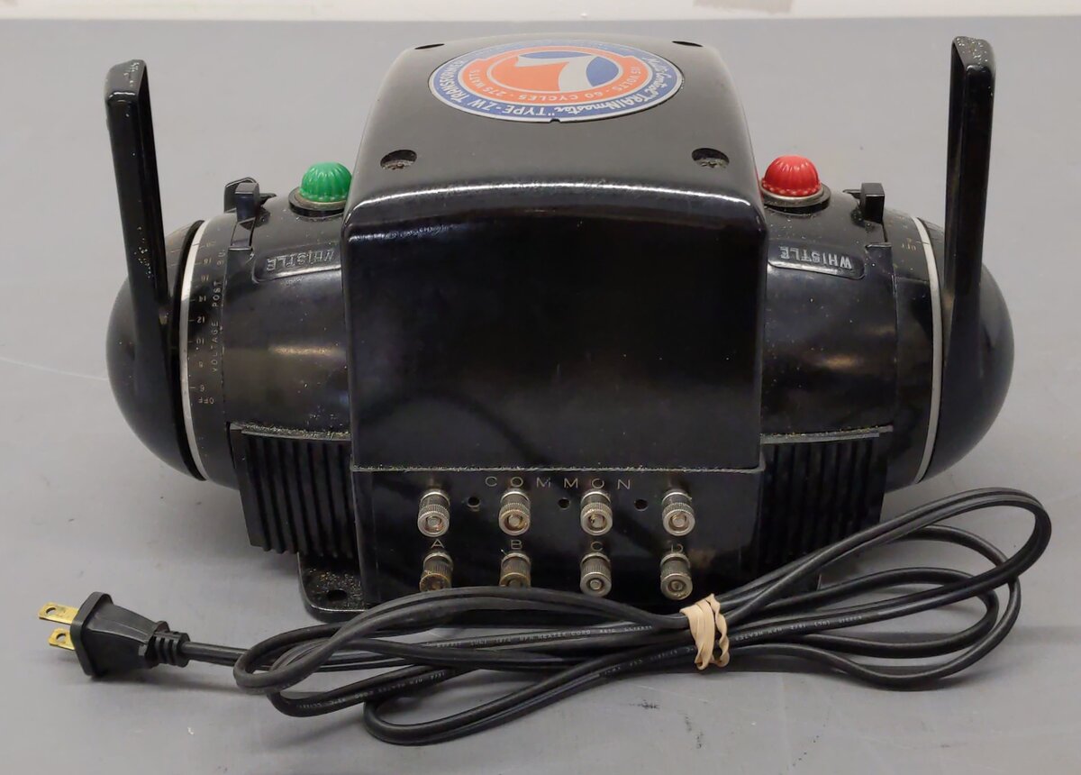 Lionel ZW Vintage O Trainmaster 275 Watt Transformer with Whistle VG