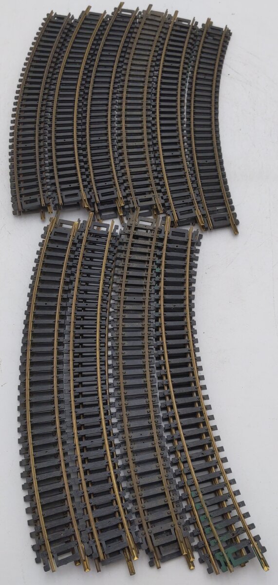 AHM 25606 HO 18