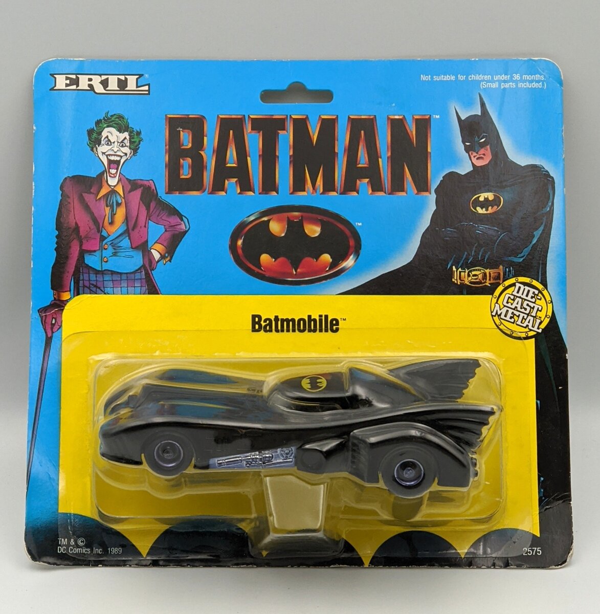 Ertl 2575 1:43 Die-Cast Batmobile MT/Box