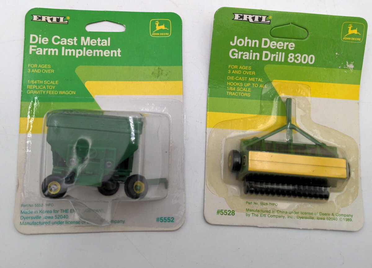Ertl 5528/4092/5657/5552/5603EO 1:64 John Deere Assorted Farming Equipment MT/Box