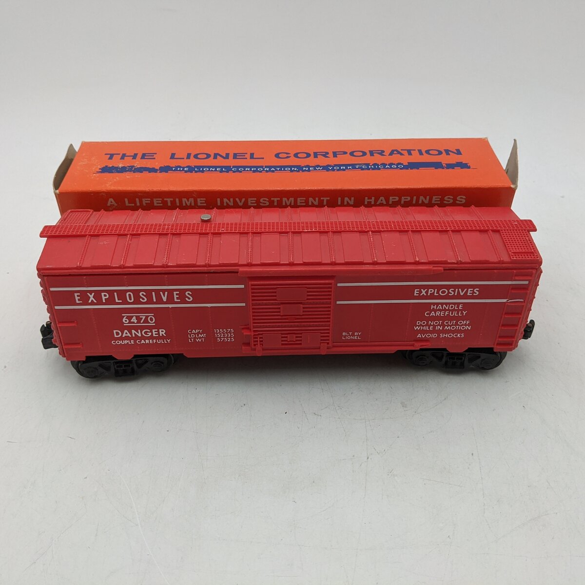 Lionel 6470 Vintage O Red Exploding Boxcar EX/Box