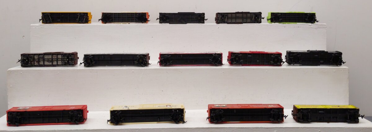 Bachmann & Others HO Scale Freight Cars [14] EX