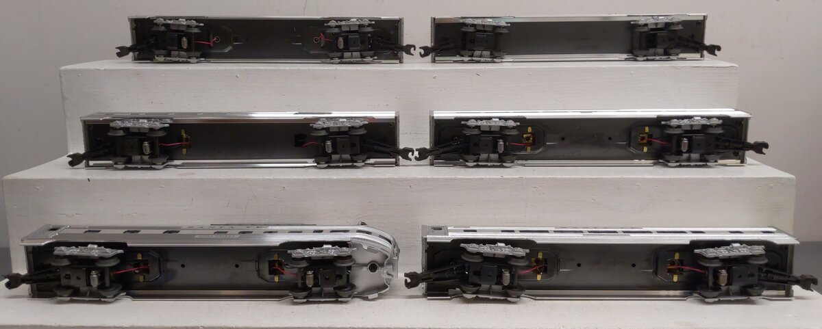 Lionel 6-19113 O Gauge Santa Fe 'Super Chief' Aluminum Passenger Car Set EX/Box