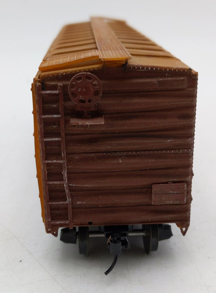 American Models 2204 S Scale FGE 40' Reefer Plug Door #82179 EX/Box