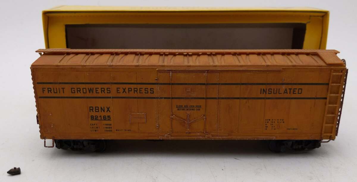 American Models 2204 S Scale FGE 40' Reefer Plug Door #82179 EX/Box
