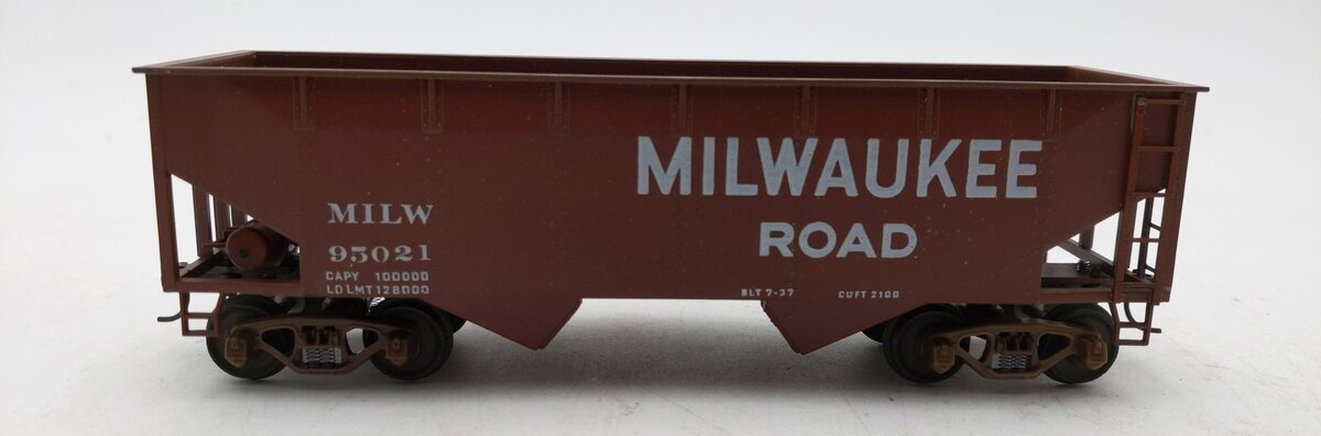 American Models 358 S Scale Milwuakee Road 2 Bay Hopper Car #95021 LN