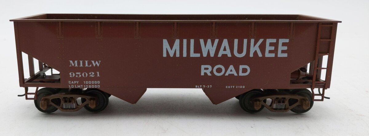 American Models 358 S Scale Milwuakee Road 2 Bay Hopper Car #95021 LN