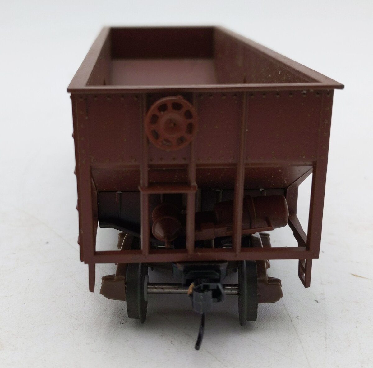 American Models 358 S Scale Milwuakee Road 2 Bay Hopper Car #95021 LN