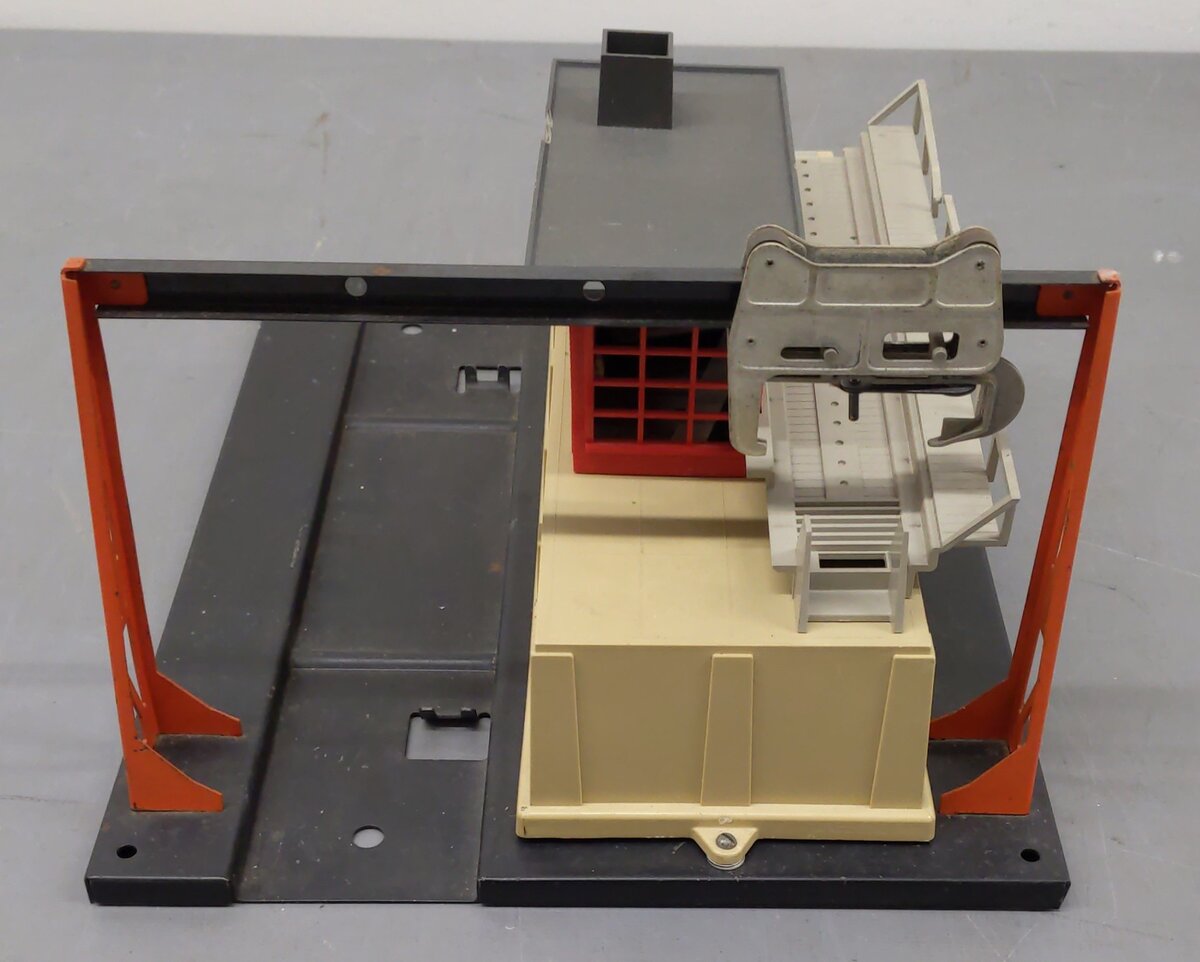 Lionel 342 Vintage O Motorized Operating Culvert Loader with Car VG