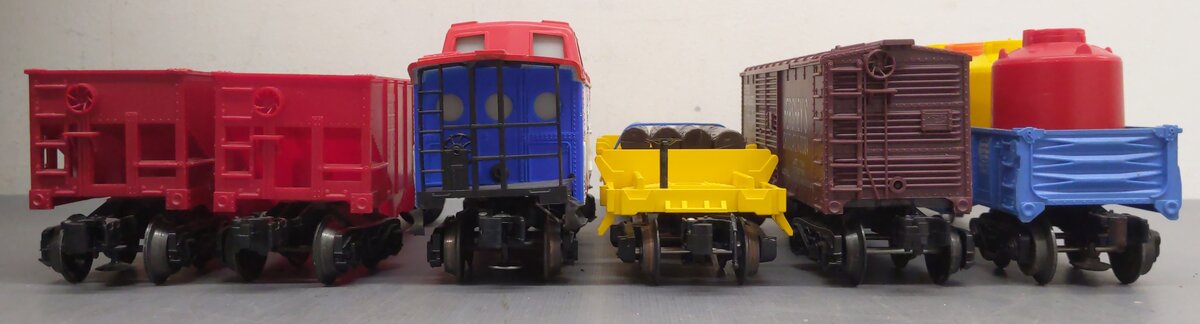 Lionel & K-Line O Gauge Freight Car Assortment: 9013, 6162, 9041, 7600, 7401 [6] EX