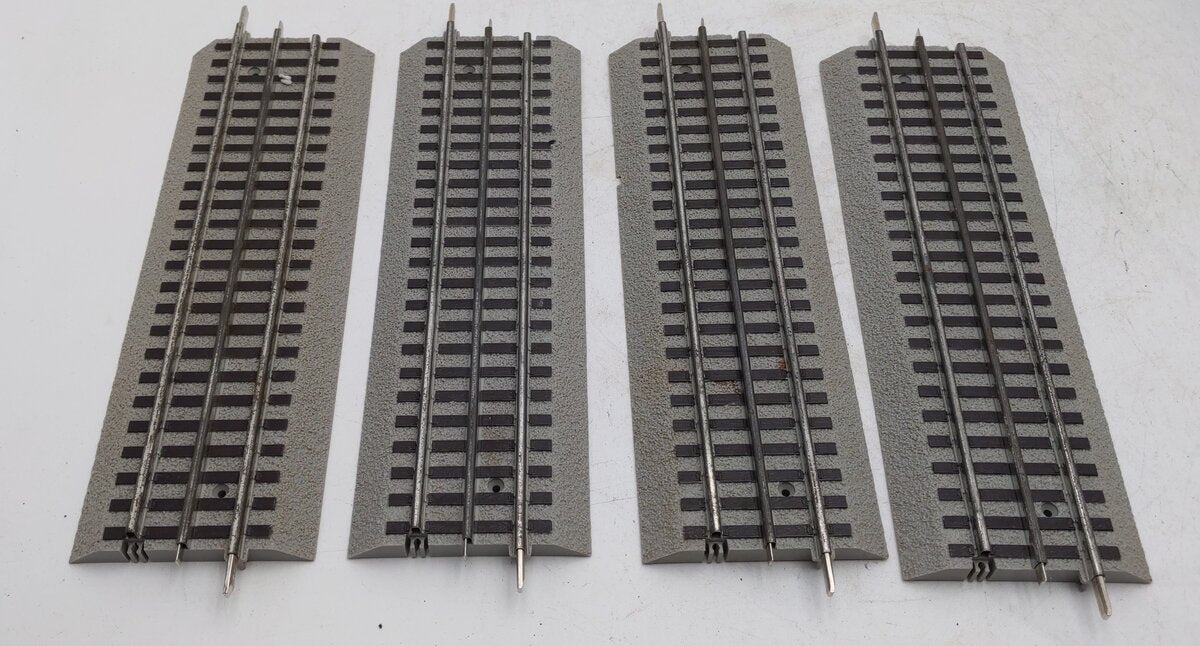 Lionel O Scale Assorted Straight & Curved Fastrack Sections [10] VG