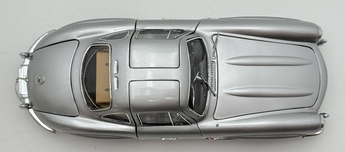 Franklin Mint 1954 1:24 Scale Silver Mercedes Benz 300 Gullwing SL Convertible EX/Box