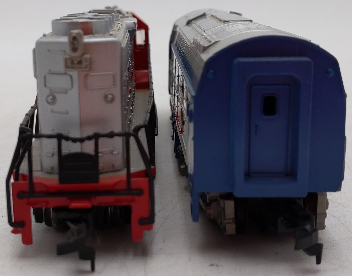 HO Scale Assorted Powered Diesel Locomotives [2] VG