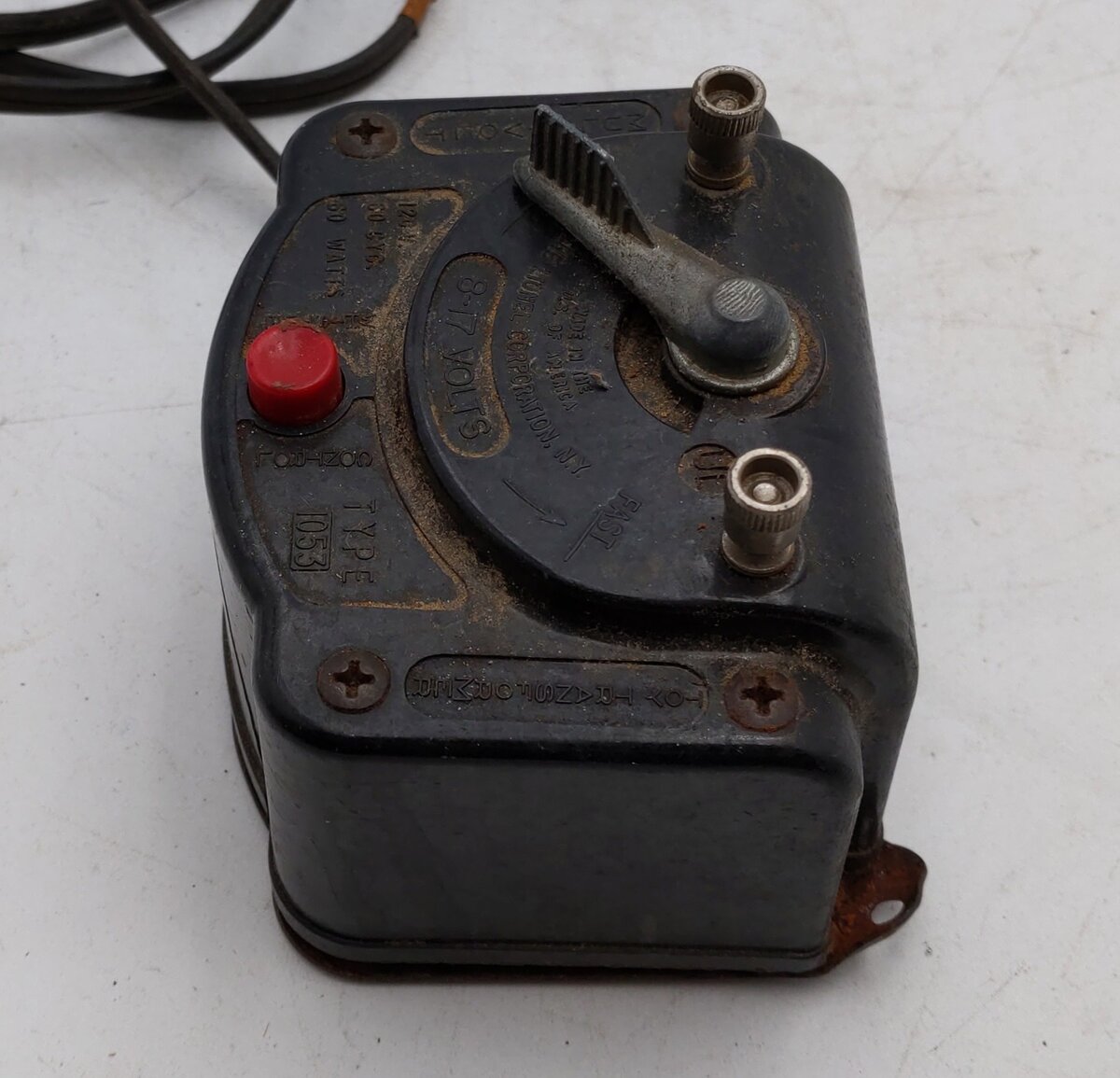 Lionel 1053 Vintage O 60 Watt Transformer w/Whistle Control VG